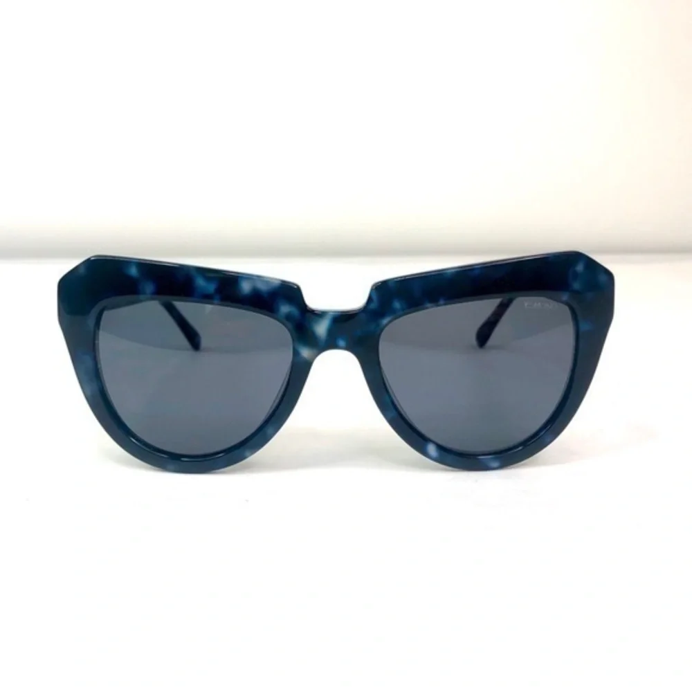 KOMONO NEW Stella Indigo Demi Sunglasses Blue Tortoise Cat eye